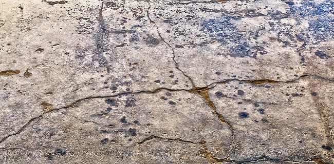 Crepe formate nei pavimenti in calcestruzzo